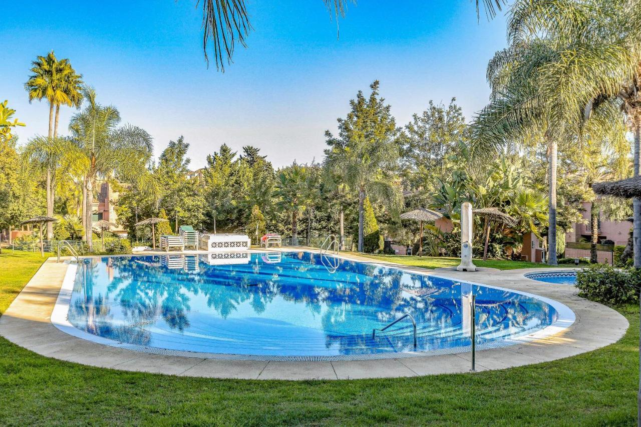 Oleholidays Adosado Mediterraneo Los Monteros 100 M Playa มาร์เบยา ภายนอก รูปภาพ